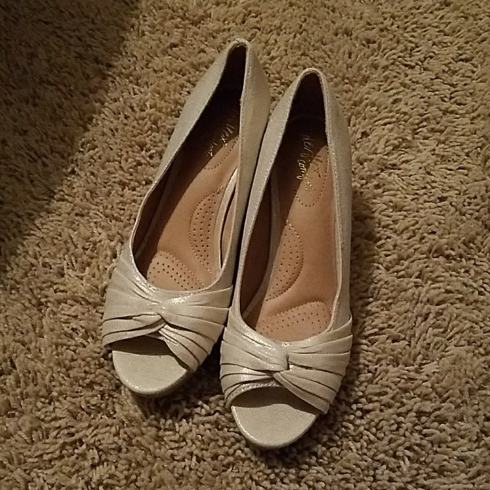 Open toe heels